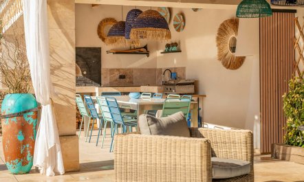 Proven&ccedil;al Stone 5