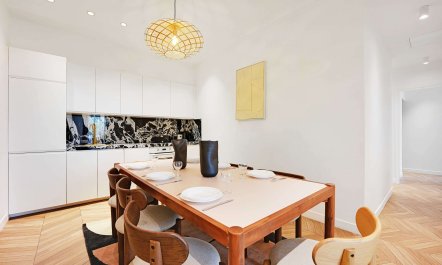 Saint Germain des Pr&eacute;s Hideaway 6