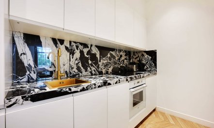 Saint Germain des Pr&eacute;s Hideaway 1