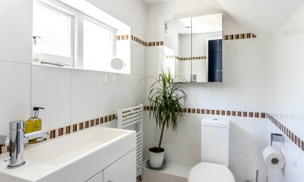 Crown District Estate 0