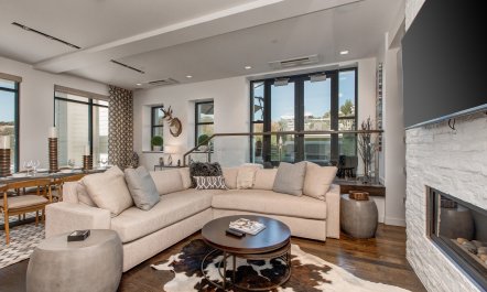 Gentle Mountain Glimmer 1