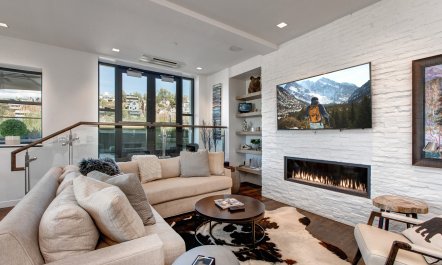 Gentle Mountain Glimmer 2