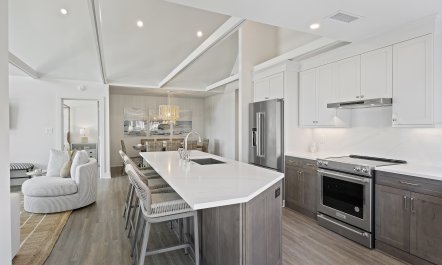 Ocean's Quiet Beauty 1