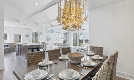 Ocean's Quiet Beauty 2