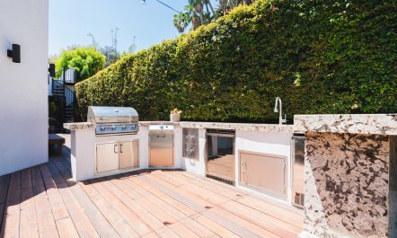 Hollywood Swinging 6