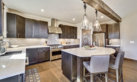 Breckenridge Vantage 8