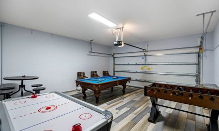 Lake View Lounging 7