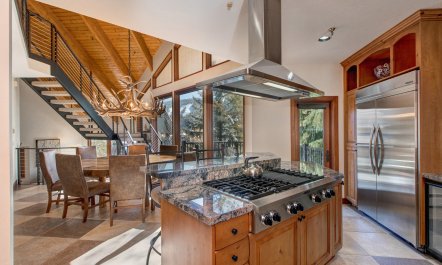 Premier Mountain Residence 5