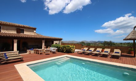 Sunset Hills Hideaway 4