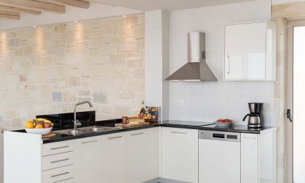 Golden Riviera Haven 4