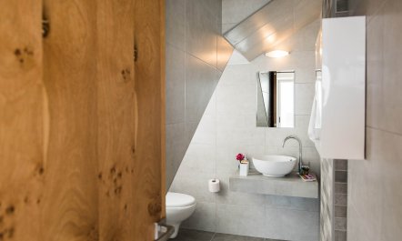 Golden Riviera Haven 9