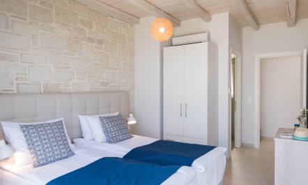 Golden Riviera Haven 6