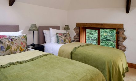 Country Barn Escape 9