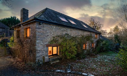 Country Barn Escape 1