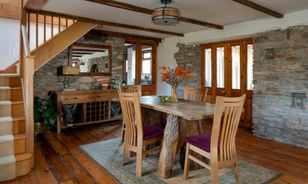 Country Barn Escape 5