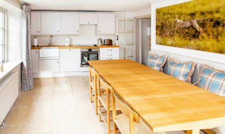 Gardener's Hideaway 7