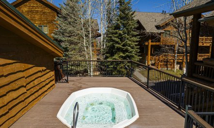 Jade Peaks Horizon 1