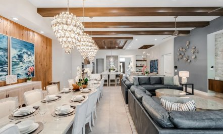 Floridian Funhouse 6