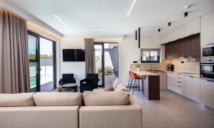 Cretan Coastal Crown 3