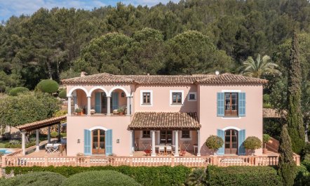 Grand Emerald Alcance