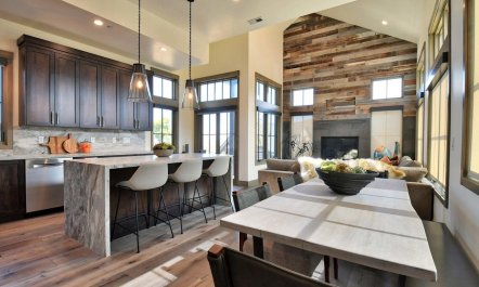 Dusk on the Mountain 3