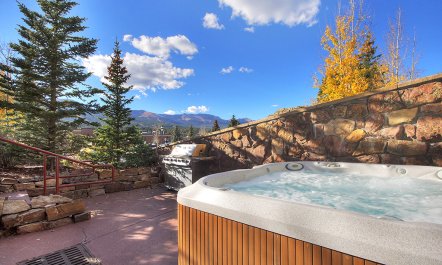 Breckenridge Breeze 1