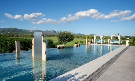 Charming Hacienda House 5