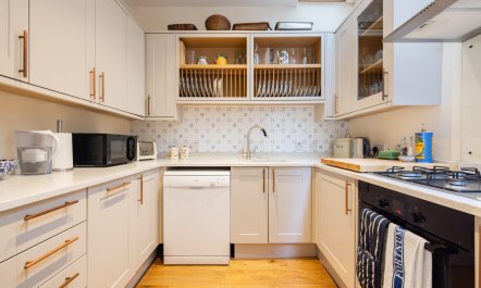 Traditional Treasure 6