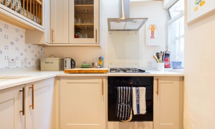 Traditional Treasure 7