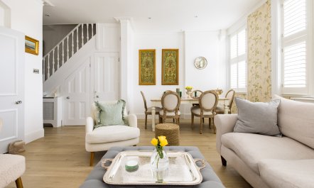 The Montagu 5