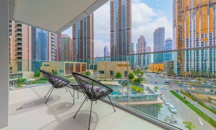 The Pearl of the Desert 1