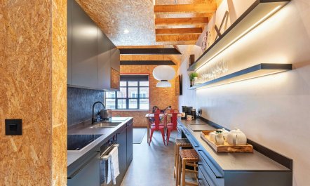 The Ocean's Whisper 4