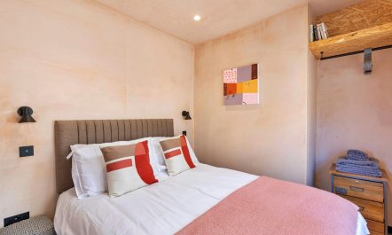 The Ocean's Whisper 8