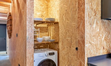 The Ocean's Whisper 6