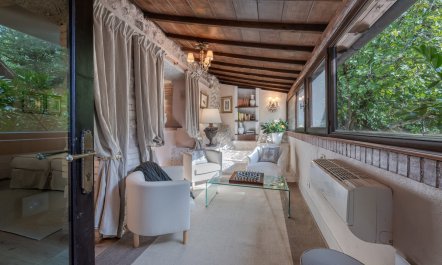 Beyond The Vineyards 9