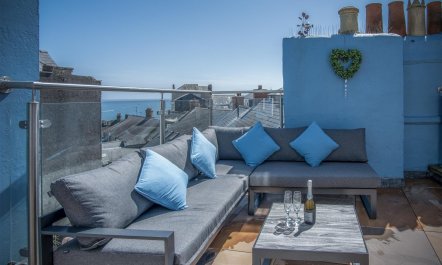 Hues of Blue & Harbour