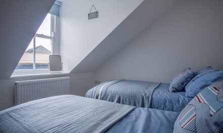 Hues of Blue & Harbour 2