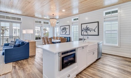 Gulf's Gentle Breath 7