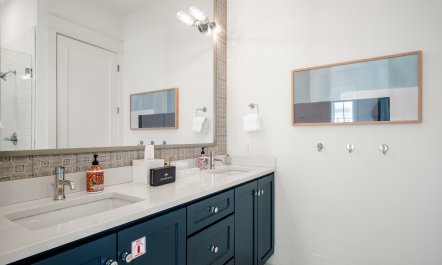 Ocean Haven Escape 9