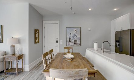 Coastal Corner Condo 5