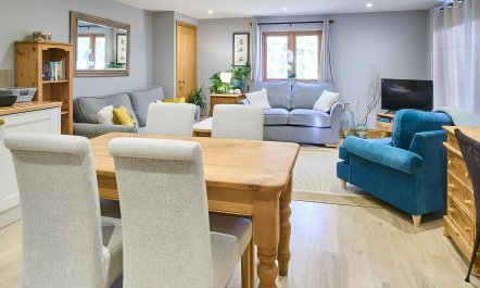 Green Orchard Oasis 2