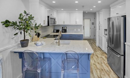 Sandy Waters Embrace 3