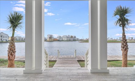 Lakeside & Shoreline 1