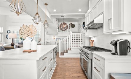 Salt Air & Sunshine 5