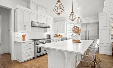 Salt Air & Sunshine 6