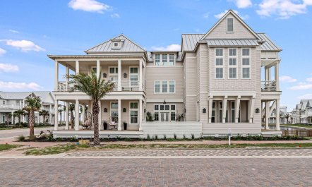 Coastal Comfort Island