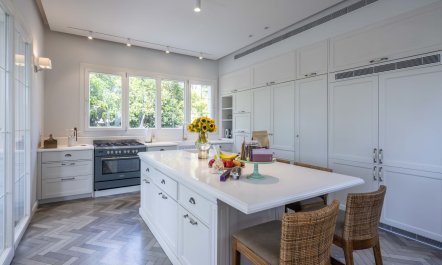 Bobbing in the Breeze 9