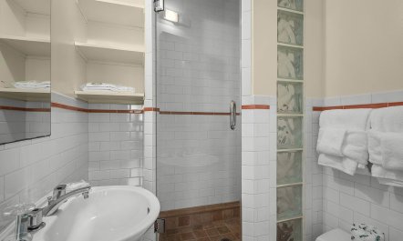 Greenwich Village Gem 1