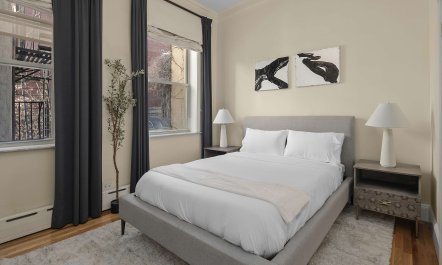 Greenwich Village Gem 2