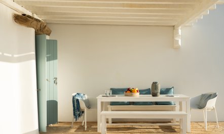 Stone's Serenity Outlook 4